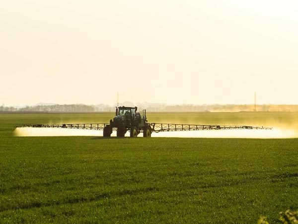 Wat is het werkende principe van agrarische boomspray?
