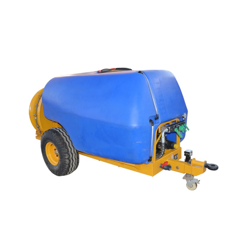 Aangehangen luchtstraal-boomgaardspuit